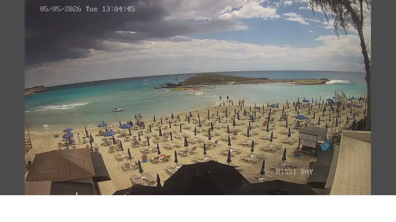 Webcam snapshot from :city — May 5, 2026 11:00