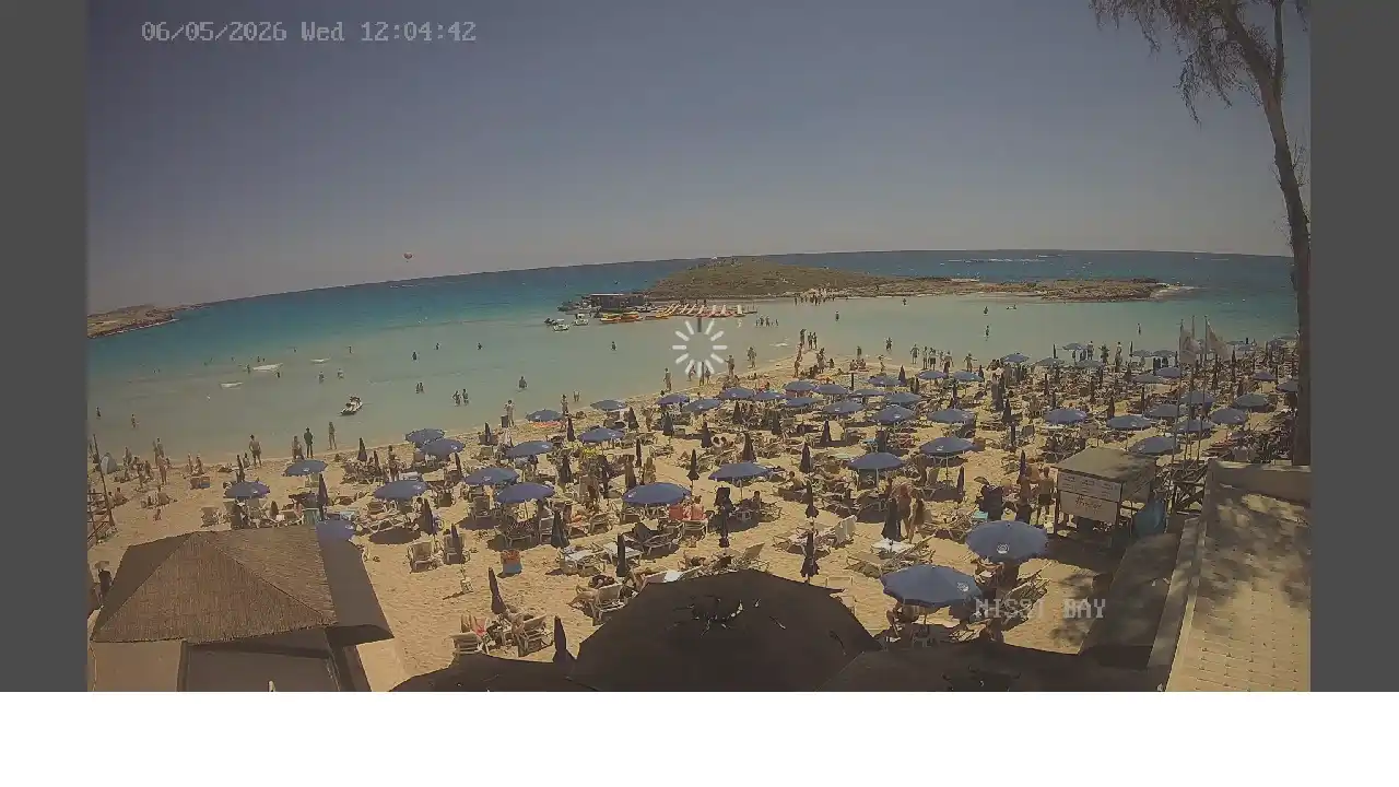 Webcam snapshot from :city — May 6, 2026 10:00