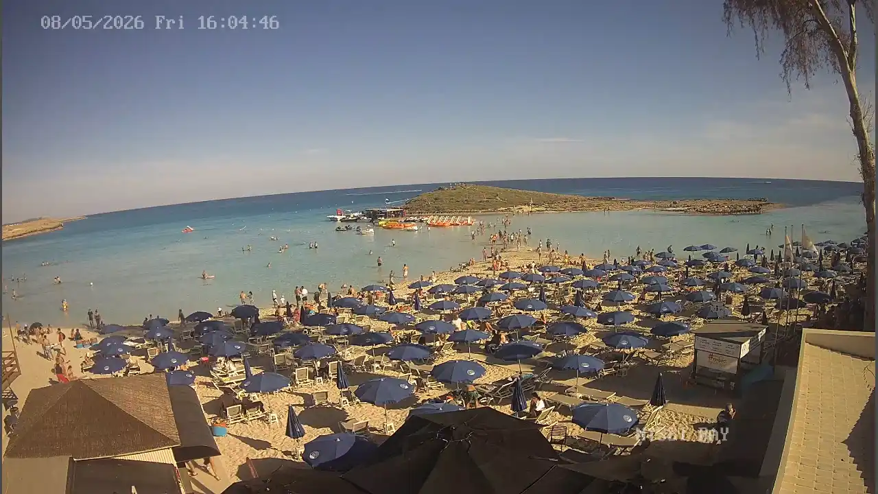 Webcam snapshot from :city — May 8, 2026 14:00