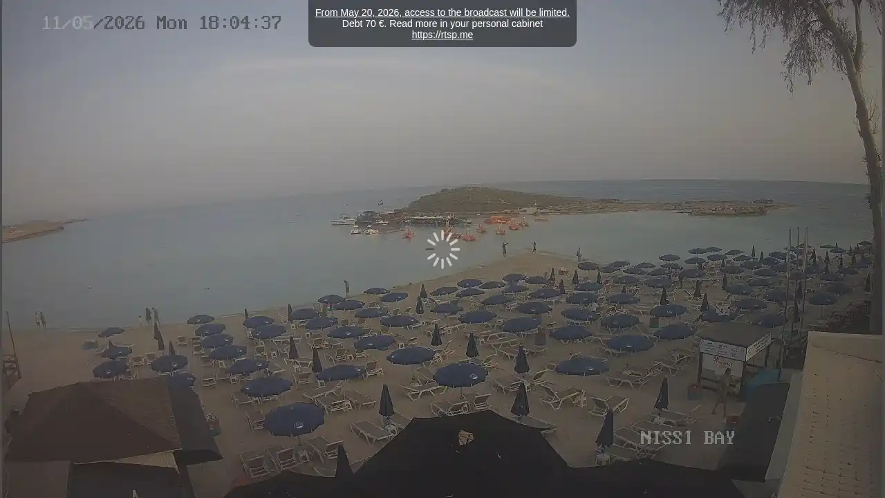 Webcam snapshot from :city — May 11, 2026 16:00