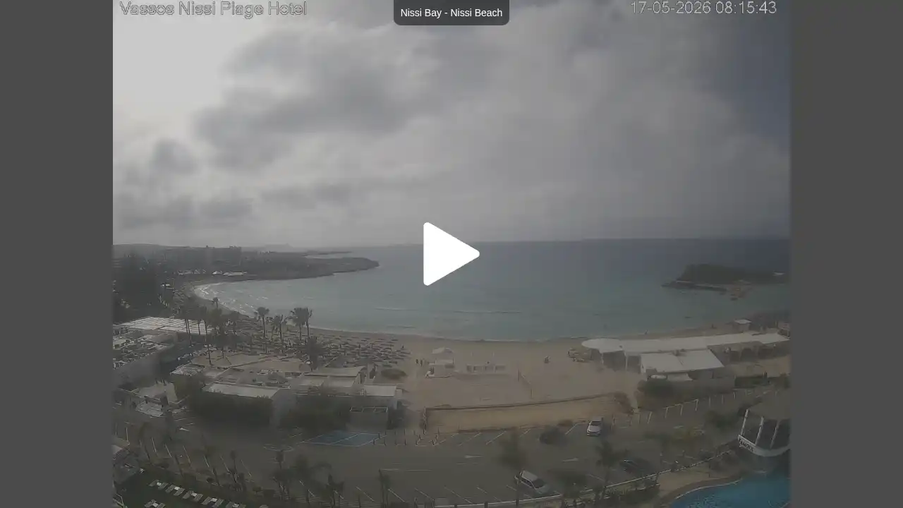Webcam snapshot from :city — May 17, 2026 06:00