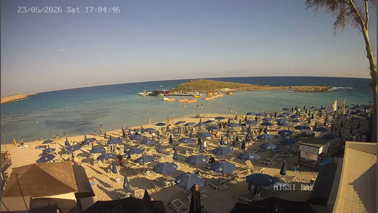 Webcam snapshot from :city — May 23, 2026 15:00