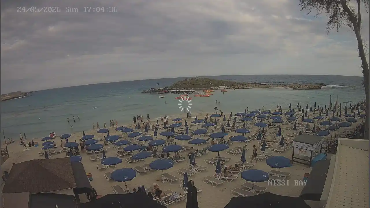 Webcam snapshot from :city — May 24, 2026 15:00