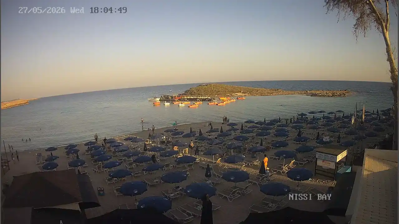 Webcam snapshot from :city — May 27, 2026 16:00
