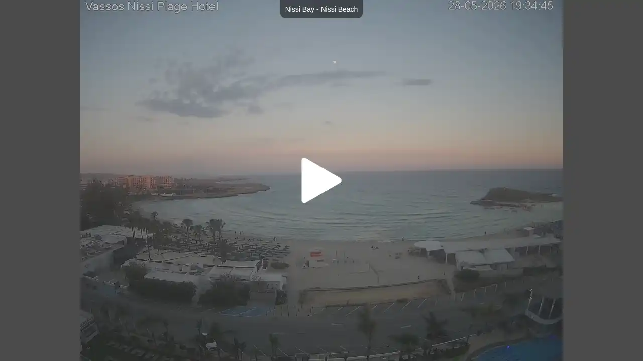 Webcam snapshot from :city — May 28, 2026 17:00