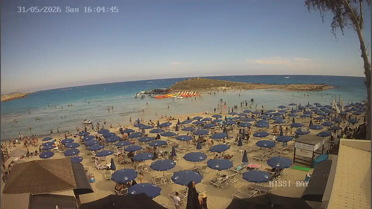Webcam snapshot from :city — May 31, 2026 14:00