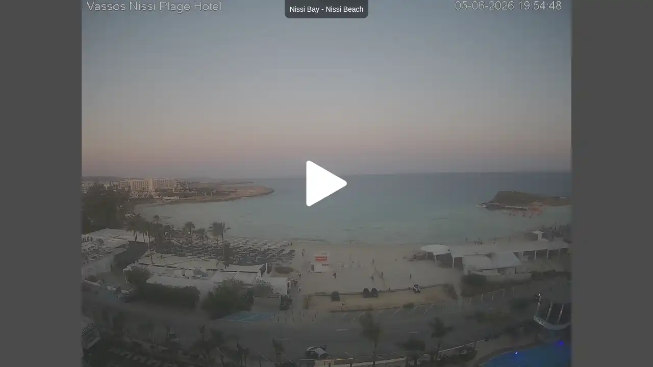 Webcam snapshot from :city — June 5, 2026 17:00