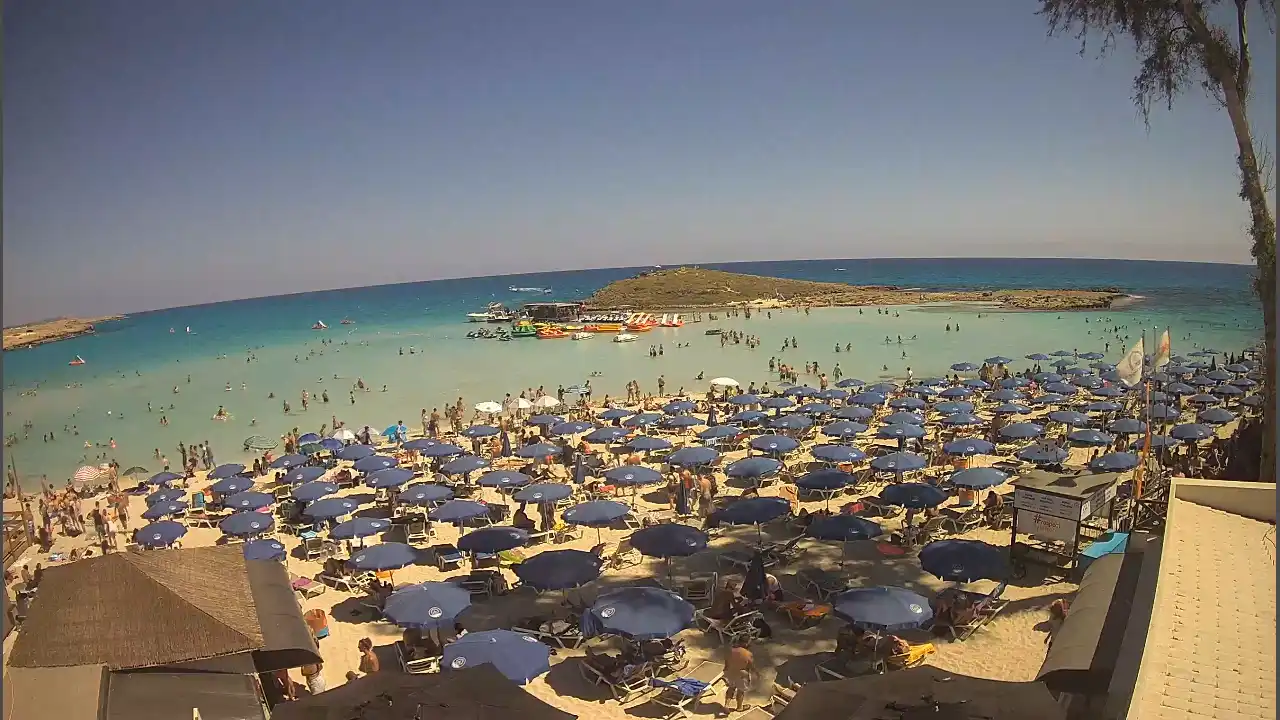 Webcam snapshot from :city — June 7, 2026 12:00