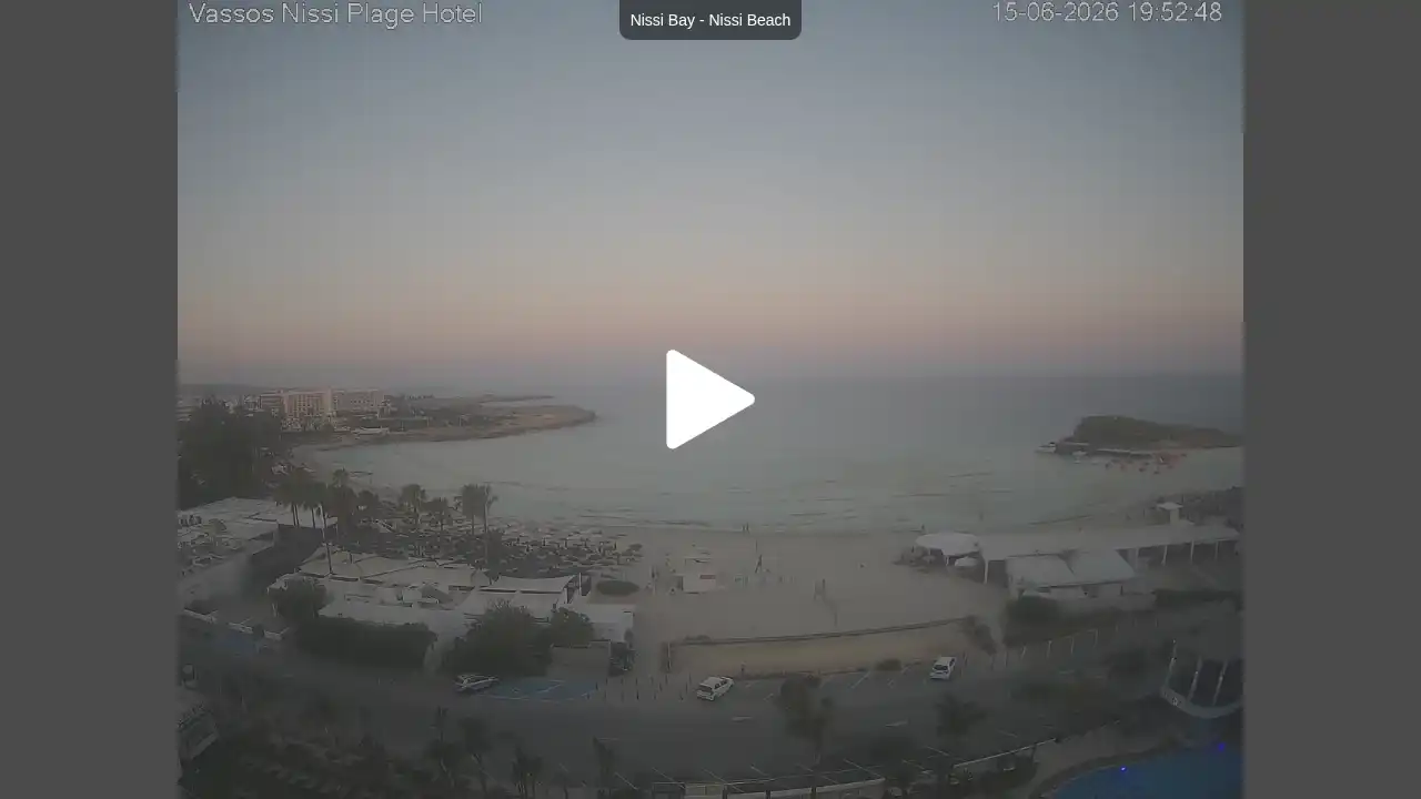 Webcam snapshot from :city — June 15, 2026 17:00