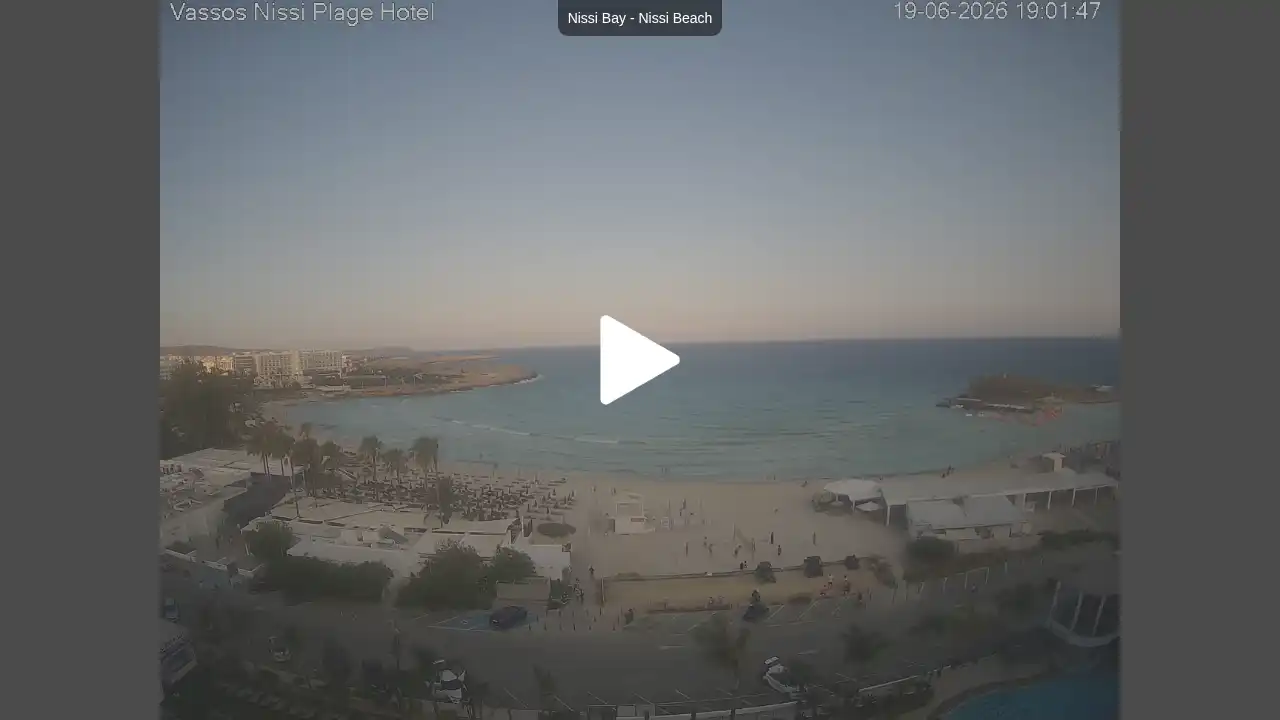 Webcam snapshot from :city — June 19, 2026 16:00
