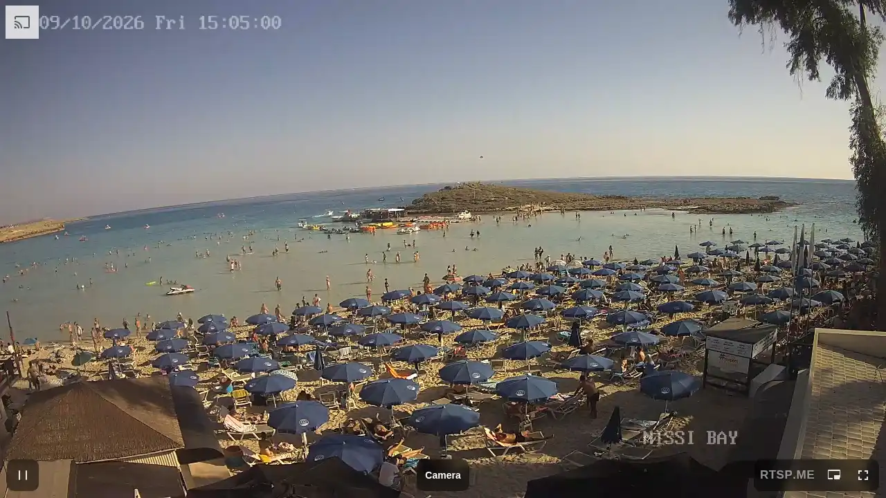 Webcam snapshot from :city — October 9, 2026 13:00