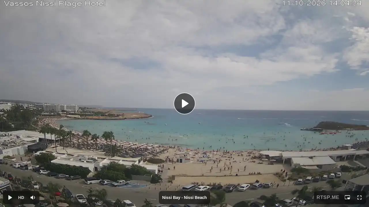 Webcam snapshot from :city — October 11, 2026 11:00