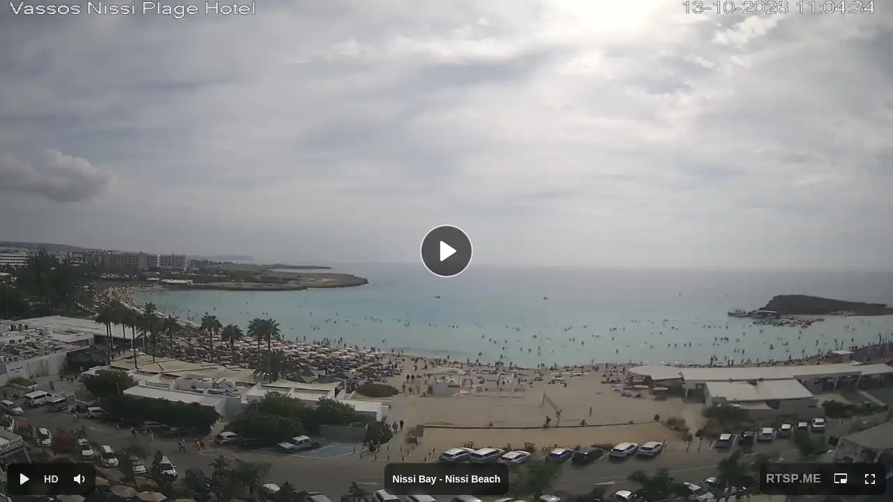 Webcam snapshot from :city — October 13, 2026 08:00