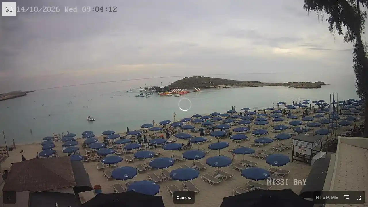 Webcam snapshot from :city — October 14, 2026 07:00