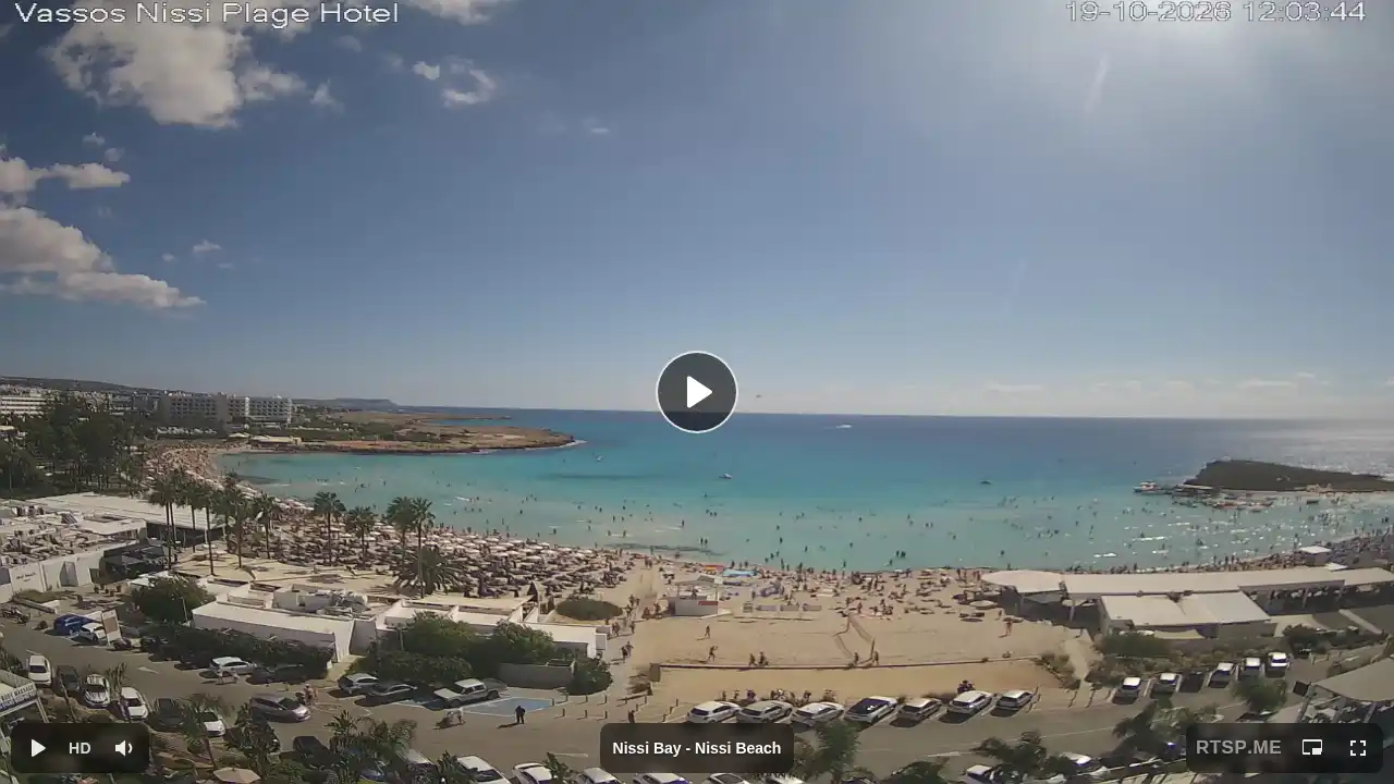 Webcam snapshot from :city — October 19, 2026 09:00