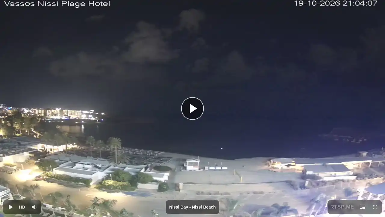 Webcam snapshot from :city — October 19, 2026 18:00